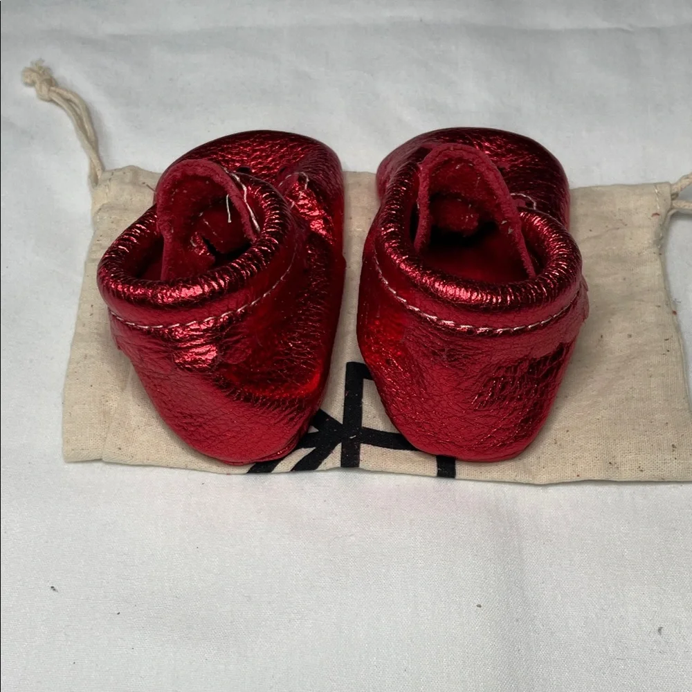 Freshly Picked Mary Jane Metallic Ruby Red Kids Moccasins Size 3